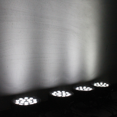 90w RGBW Led Flat Par Light แสงเวที แสง Dmx การควบคุม Dj Disco สําหรับงานเลี้ยง งานแต่งงาน โบสถ์
