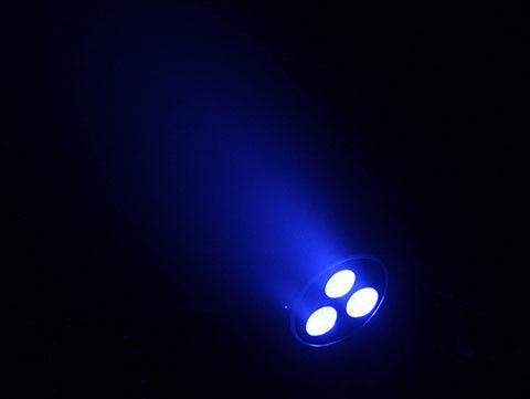 DMX512 3 LED RGB WA-UV หกสี LED ตราไว้หุ้นละสามารถไฟเวที