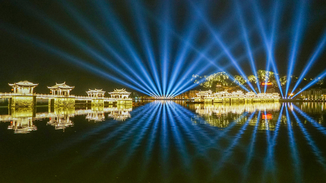 0.3m 0.5m 1m ไฟลอยน์ลินีออเตอร์กลางแจ้ง 24w Ip67 Dmx512 ไฟสโฟตสถาปัตยกรรม